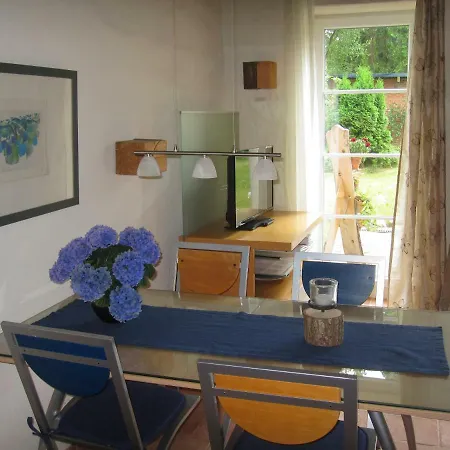 Pottkiekerhus Apartamento Luhnstedt
